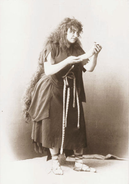Amalie Materna as Kundy in Wagner's opera Parsifal, Bayreuth, 1872 (image)
