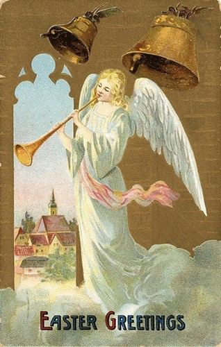 Angel blows a trumpet or horn (image)