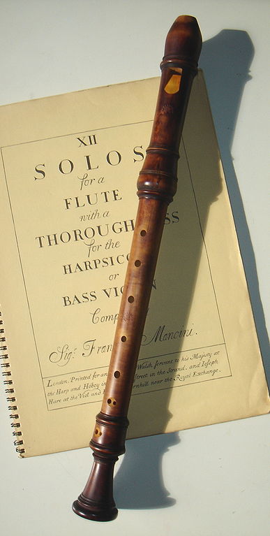 Contralto recorder, circa 1700 (image)