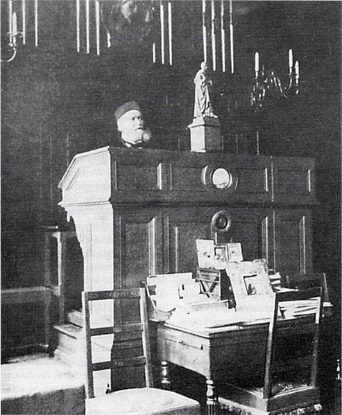 Gounod at the organ (image)